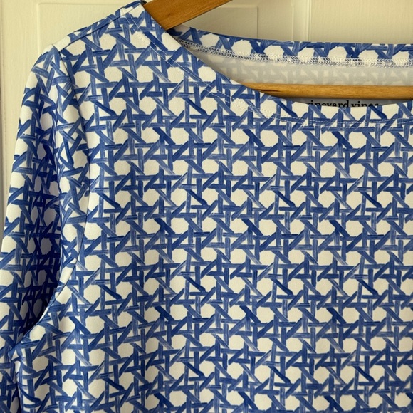 Vineyard Vines printed simple boatneck tee - S - Picture 6 of 14